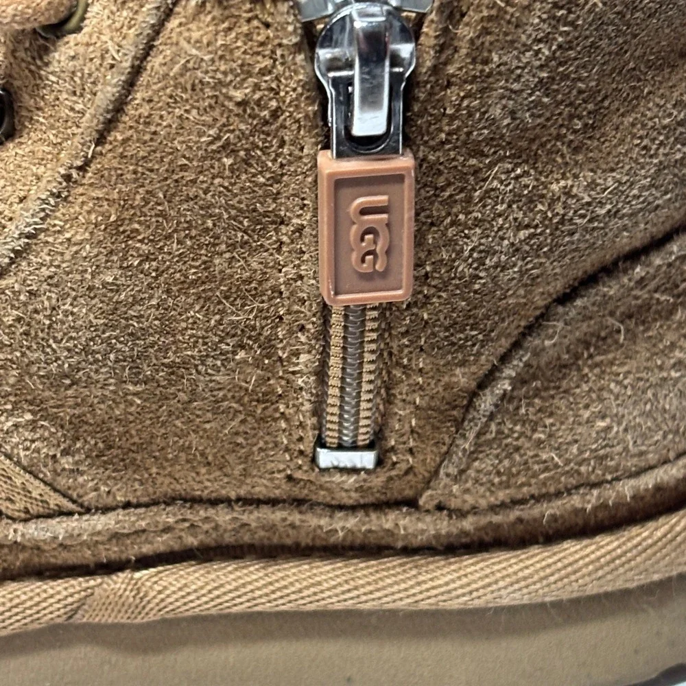 UGG Neumel II Kids Toddler Size‎ 9 Chestnut Suede Lace Up Zipper Boots 1017320T